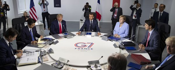 From the left, Italian Prime Minister, Giuseppe Conte, Japanese Prime Minister Shinzo Abe, U.S President Donald Trump, French President Emmanuel Macron, German Chancellor Angela Merkel, Canadian Prime Minister Justin Trudeau, Britain's Prime Minister Boris Johnson attend a work session during the G7 summit at Casino in Biarritz, southwestern France, Monday Aug.26 2019 From the left, Italian Prime Minister, Giuseppe Conte, Japanese Prime Minister Shinzo Abe, U.S President Donald Trump, French President Emmanuel Macron, German Chancellor Angela Merkel, Canadian Prime Minister Justin Trudeau, Britain's Prime Minister Boris Johnson attend a work session during the G7 summit at Casino in Biarritz, southwestern France, Monday Aug.26 2019 - Sputnik International