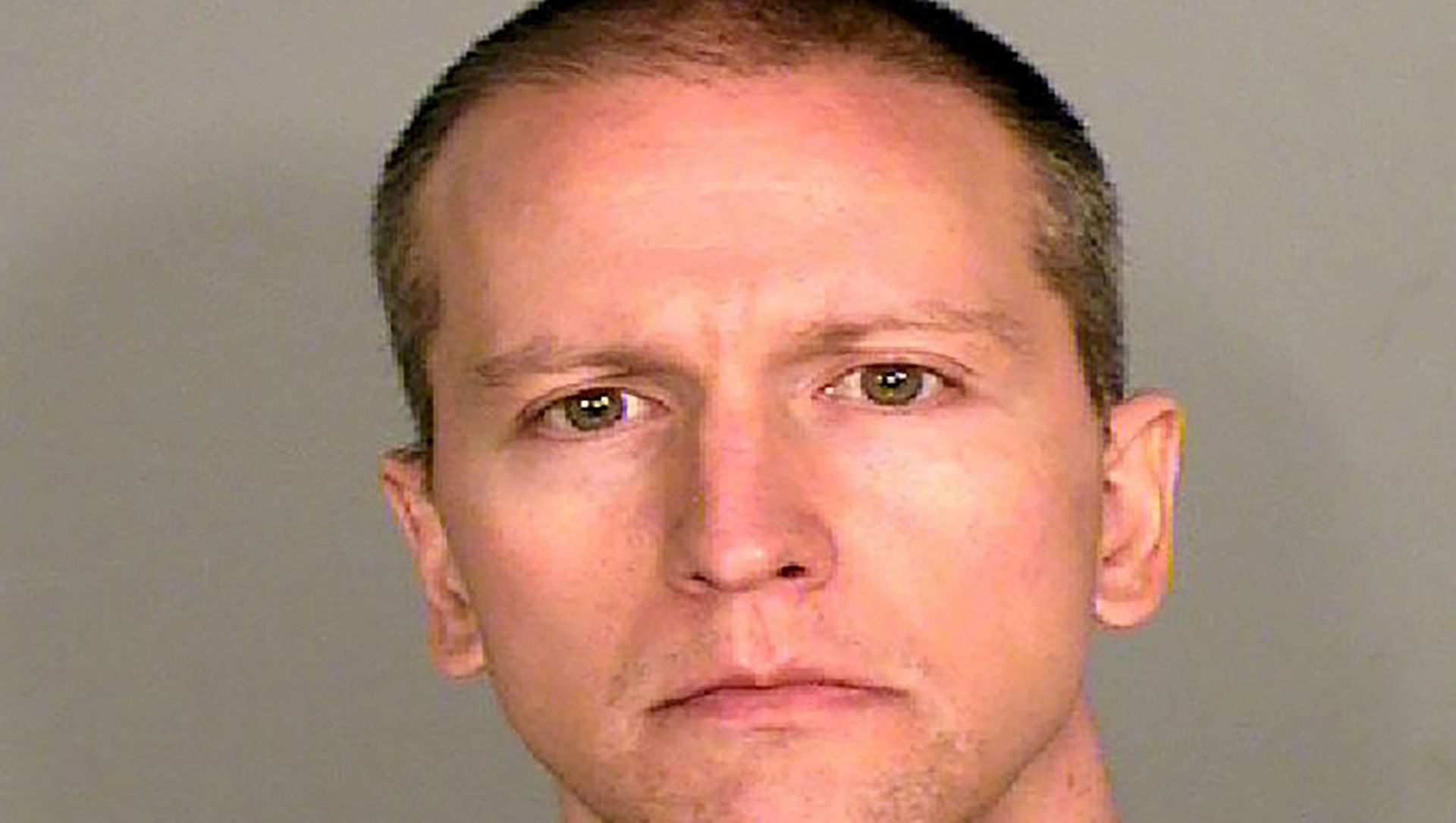 This photo provided by the Ramsey County Sheriff's Office shows former Minneapolis police Officer Derek Chauvin, who was arrested Friday, May 29, 2020, in the Memorial Day death of George Floyd. Chauvin was charged with third-degree murder and second-degree manslaughter after a shocking video of him kneeling for nearly nine minutes on the neck of Floyd, a black man, set off a wave of protests across the country. (Courtesy of Ramsey County Sheriff's Office via AP) This photo provided by the Ramsey County Sheriff's Office shows former Minneapolis police Officer Derek Chauvin, who was arrested Friday, May 29, 2020, in the Memorial Day death of George Floyd. Chauvin was charged with third-degree murder and second-degree manslaughter after a shocking video of him kneeling for nearly nine minutes on the neck of Floyd, a black man, set off a wave of protests across the country. (Courtesy of Ramsey County Sheriff's Office via AP) - Sputnik International, 1920, 16.03.2021
