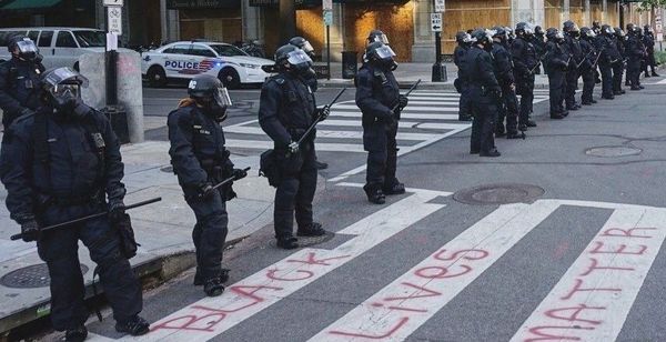 US Riot Police in Washington During Floyd Protests US Riot Police in Washington During Floyd Protests - Sputnik International
