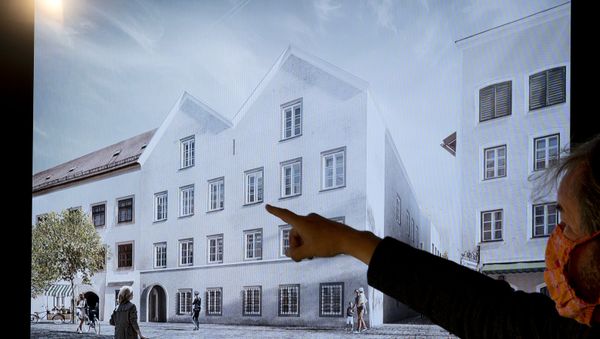 Hitler's former home in Austria, which is to be neutralised to stop it being used as a neo-Nazi shrine - Sputnik International