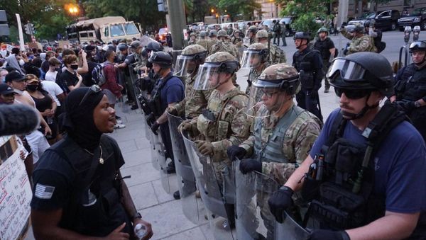 Protests over George Floyd's death in Washington DC on 3 June 2020 - Sputnik International