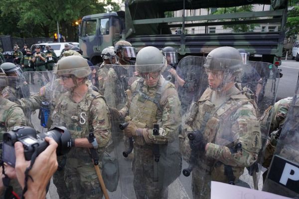 DC National Guardsmen Test Positive for COVID-19 After Largely Forgoing Face Masks During Protests - Sputnik International