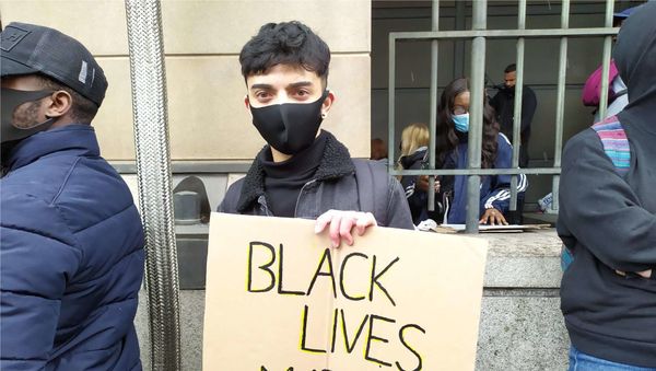 Saif, 19, a student at University of Westminster, from South London Saif, 19, a student at University of Westminster, from South London - Sputnik International