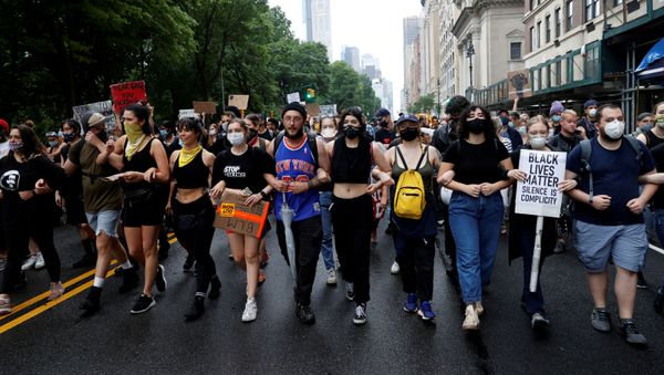 Demonstrators march on Central Park West during a protest against the death in Minneapolis police custody of George Floyd, in the Manhattan borough of New York City, New York, U.S., June 5, 2020 Demonstrators march on Central Park West during a protest against the death in Minneapolis police custody of George Floyd, in the Manhattan borough of New York City, New York, U.S., June 5, 2020 - Sputnik International