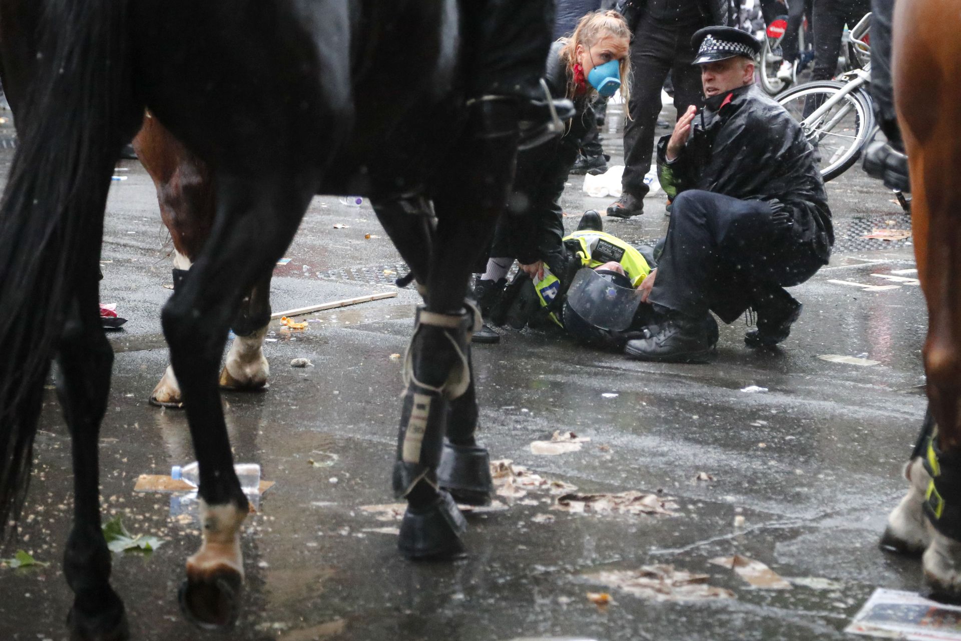 Left-Wing Extremists Use BLM & XR as Shield, Pose Threat to UK's Security, Terrorism Expert Says - Sputnik International, 1920, 10.02.2021