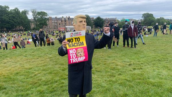 Donald Trump Impersonator at Edinburgh’s BLM Demonstration Donald Trump Impersonator at Edinburgh’s BLM Demonstration - Sputnik International