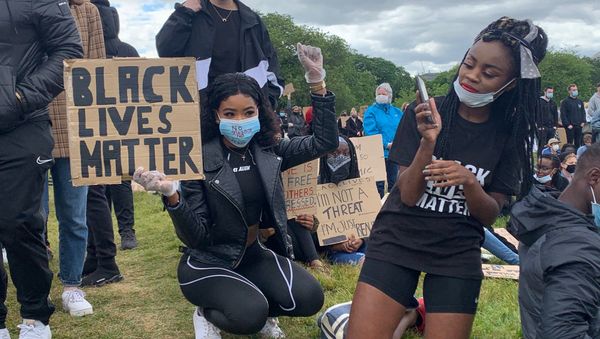 ‘I Can’t Breathe’ at Edinburgh BLM Demonstration ‘I Can’t Breathe’ at Edinburgh BLM Demonstration - Sputnik International