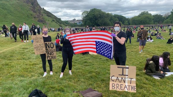 ‘I Can’t Breathe’ at Edinburgh BLM Demonstration ‘I Can’t Breathe’ at Edinburgh BLM Demonstration - Sputnik International
