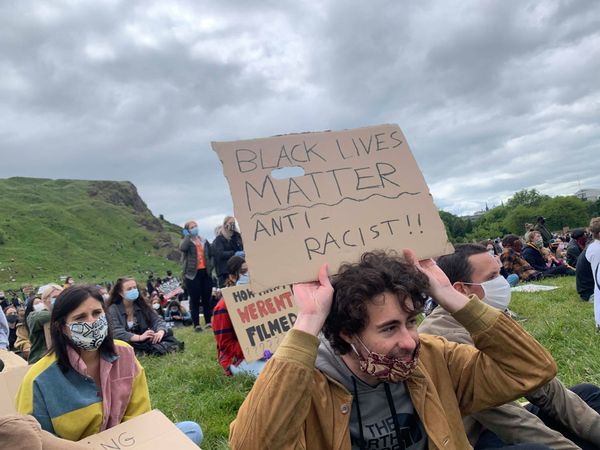 'Scotland is Not Innocent' Black Lives Matter Campaigners Force Edinburgh to Face its Dark Past - Sputnik International