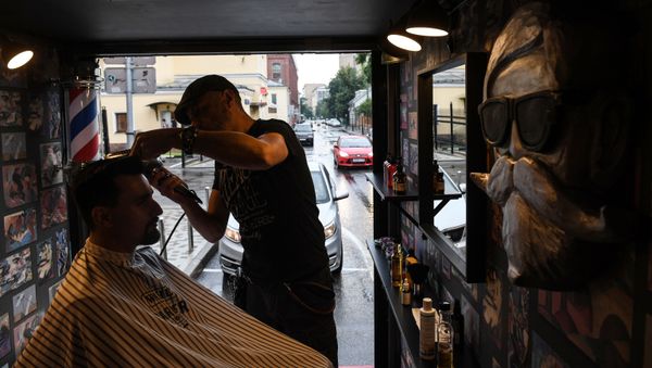 Boy Cut Barber Truck mobile barbershop in Moscow - Sputnik International