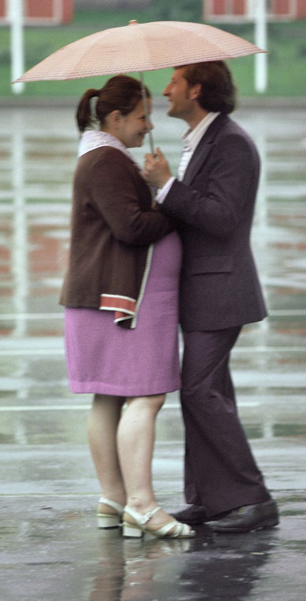 Vintage Photos of Soviet Streets on Rainy Days - Sputnik International