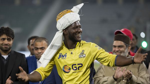 Former West Indies captain Darren Sammy gestures wearing a traditional turban at Gaddafi stadium in Lahore, Pakistan, Sunday, March 5, 2017 Former West Indies captain Darren Sammy gestures wearing a traditional turban at Gaddafi stadium in Lahore, Pakistan, Sunday, March 5, 2017 - Sputnik International