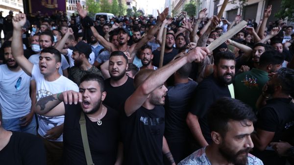 Shiite Hezbollah and Amal Movement groups in downtown Beirut - Sputnik International