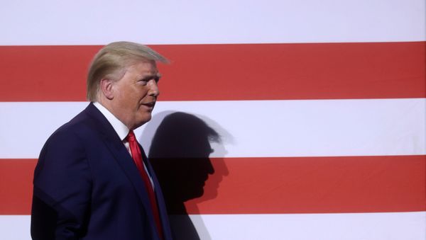 U.S. President Donald Trump arrives for a roundtable discussion with members of the faith community, law enforcement and small business at Gateway Church Dallas Campus in Dallas, Texas, U.S., June 11, 2020. - Sputnik International