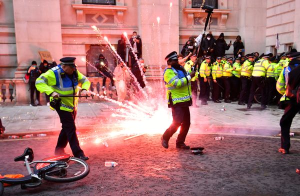 A firework explodes as police officers clash with demonstrators in Whitehall during a Black Lives Matter protest in London, following the death of George Floyd who died in police custody in Minneapolis, London, Britain, June 7, 2020. A firework explodes as police officers clash with demonstrators in Whitehall during a Black Lives Matter protest in London, following the death of George Floyd who died in police custody in Minneapolis, London, Britain, June 7, 2020. - Sputnik International
