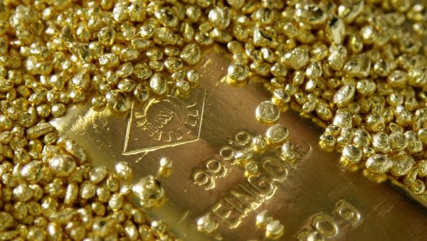 Gold bars and granules are displayed in the Austrian Gold and Silver Separating Plant Oegussa in Vienna June 2, 2009. Gold bars and granules are displayed in the Austrian Gold and Silver Separating Plant Oegussa in Vienna June 2, 2009. - Sputnik International