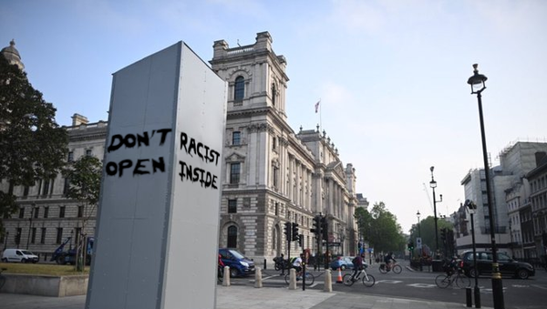 Churchill's statue in London - Sputnik International