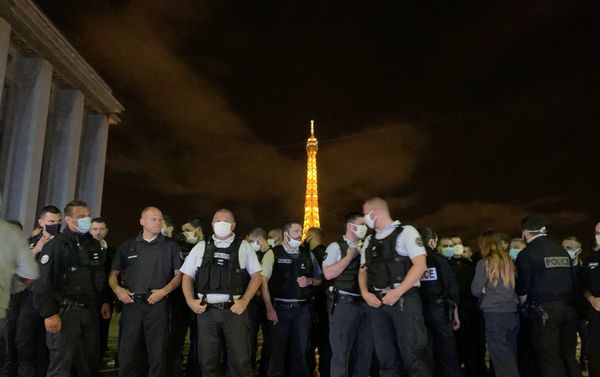 French police officers protest against government's statements on police on Place du Trocadero on 14 June 2020 French police officers protest against government's statements on police on Place du Trocadero on 14 June 2020 - Sputnik International