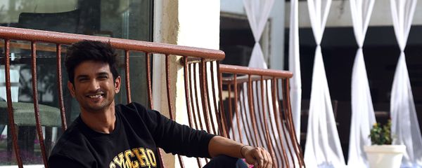 (FILES) In this file photo, taken on 7 January 2019, Bollywood actor Sushant Singh Rajput poses for a picture during the promotion of the Hindi film Sonchiraiya, in Mumbai (FILES) In this file photo, taken on 7 January 2019, Bollywood actor Sushant Singh Rajput poses for a picture during the promotion of the Hindi film Sonchiraiya, in Mumbai - Sputnik International