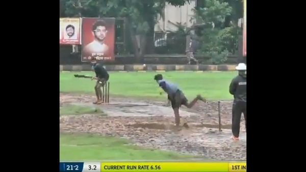Can we all agree to just play through any rain when cricket returns? - Sputnik International