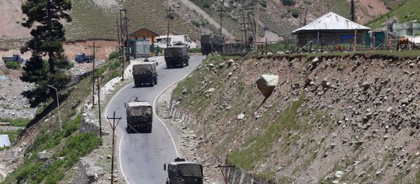 An Indian army convoy moves along Srinagar-Leh national highway, at Gagangeer, in east Kashmir's Ganderbal district, June 15, 2020 An Indian army convoy moves along Srinagar-Leh national highway, at Gagangeer, in east Kashmir's Ganderbal district, June 15, 2020 - Sputnik International
