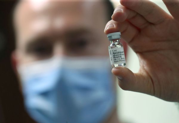 Remdesivir May Be Lifesaving for COVID-19 Patients, Yet Toxic for US-EU Relations Remdesivir May Be Lifesaving for COVID-19 Patients, Yet Toxic for US-EU Relations - Sputnik International
