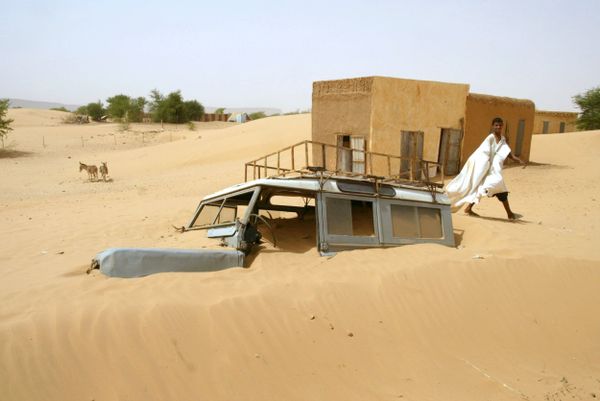 Dust Clouds and Vast Expanses: Deserts Capable of Engulfing Cities Dust Clouds and Vast Expanses: Deserts Capable of Engulfing Cities - Sputnik International