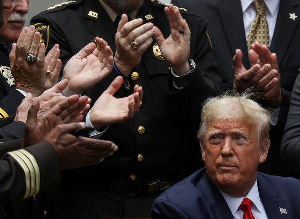 US President Donald Trump listens to applause after signing an executive order on police reform during a ceremony in the Rose Garden at the White House in Washington, DC, 16 June 2020. - Sputnik International