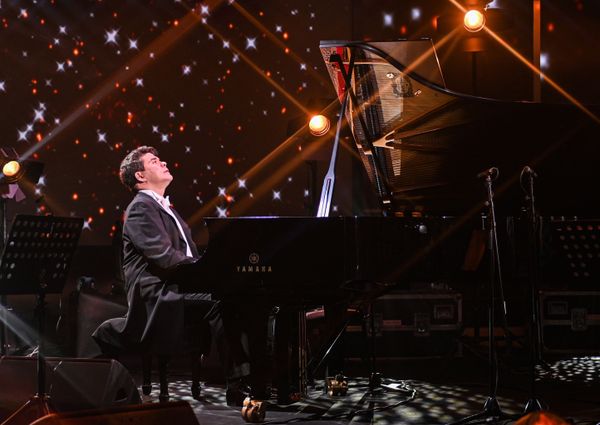 Russian piano legend Denis Matsuev plays in the “Show ON!” Online Concert on Okko.tv - Sputnik International