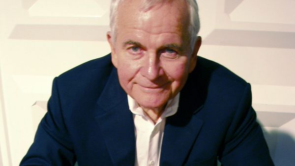 Ian Holm - Sputnik International
