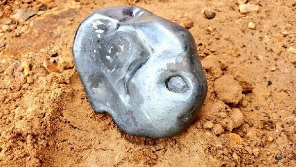 Meteorite like object falls in Sanchor area in Jalore district at 7 AM on Friday , (June 19 , 2020 ) Meteorite like object falls in Sanchor area in Jalore district at 7 AM on Friday , (June 19 , 2020 ) - Sputnik International