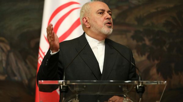 Iran's Foreign Minister Mohammad Javad Zarif speaks during a news conference following a meeting with Russia's Foreign Minister Sergei Lavrov (not pictured) in Moscow, Russia June 16, 2020 - Sputnik International