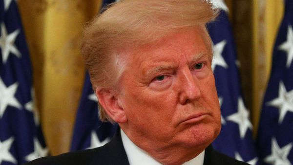 U.S. President Donald Trump speaks about a Trump administration plan aimed at helping to prevent suicides by U.S. veterans and other Americans, in the East Room at the White House in Washington, U.S., June 17, 2020. - Sputnik International
