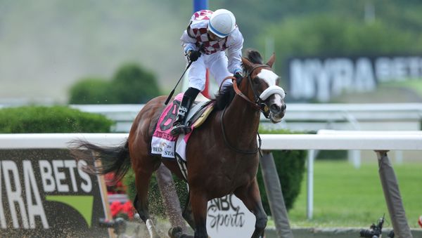  Jockey Manuel Franco pumps his fist after winning the 152nd running of the Belmont Stakes aboard Tiz the Law (8) at Belmont Park - Sputnik International