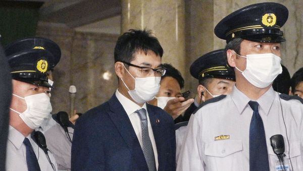 Former Japanese Justice Minister Katsuyuki Kawai leaves the venue of a lower house plenary session in Tokyo, Japan, June17, 2020, in this picture taken by Kyodo on June 17, 2020.  - Sputnik International
