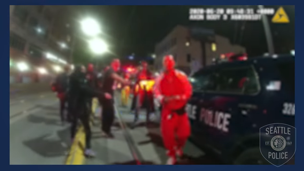 A screenshot from police footage of a critical incident in the CHOP at Cal Anderson Park on Saturday, 20 June, 2020 - Sputnik International
