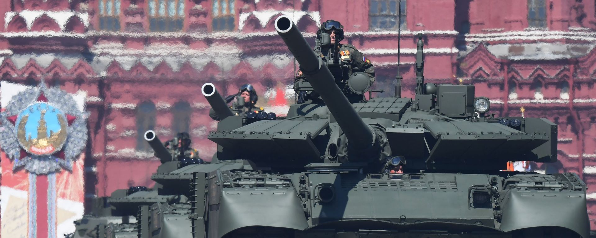 Russian T-72B3 Tank During the V-Day Parade, Commemorating the 75th Anniversary of the Victory in the WWII in Moscow. 24 June 2020 Russian T-72B3 Tank During the V-Day Parade, Commemorating the 75th Anniversary of the Victory in the WWII in Moscow. 24 June 2020 - Sputnik International, 1920, 10.09.2023