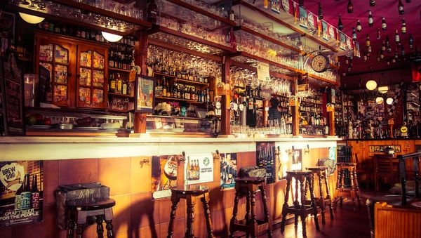Pubs Open Before Gyms, Sums Up Our Country: Twitter Reacts to England Lockdown Update - Sputnik International
