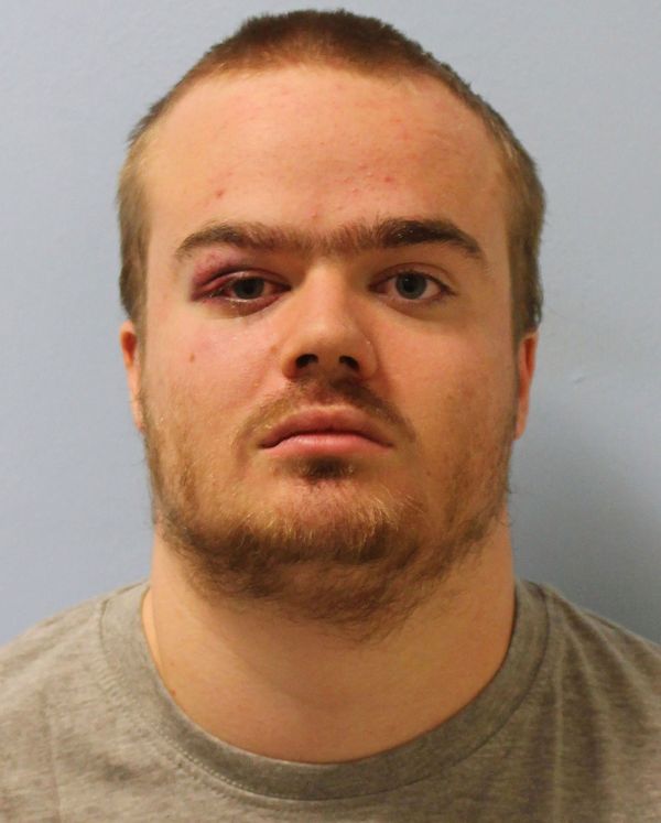 As Madman Jailed, Family Describe Boy's Miraculous Survival After Being Thrown From Tate Modern As Madman Jailed, Family Describe Boy's Miraculous Survival After Being Thrown From Tate Modern - Sputnik International