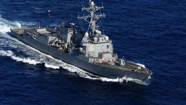  The guided-missile destroyer USS Nitze (DDG 94) - Sputnik International