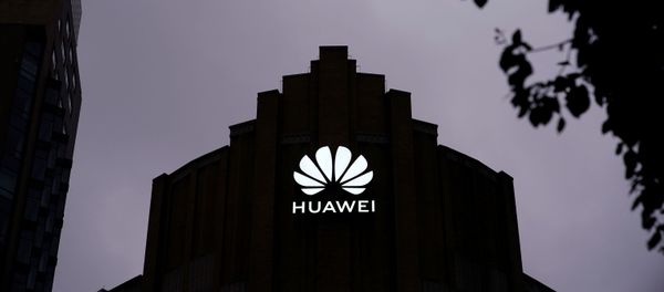 Huawei's new flagship store is seen ahead of tomorrow's official opening in Shanghai, following the coronavirus disease (COVID-19) outbreak, China June 23, 2020 Huawei's new flagship store is seen ahead of tomorrow's official opening in Shanghai, following the coronavirus disease (COVID-19) outbreak, China June 23, 2020 - Sputnik International