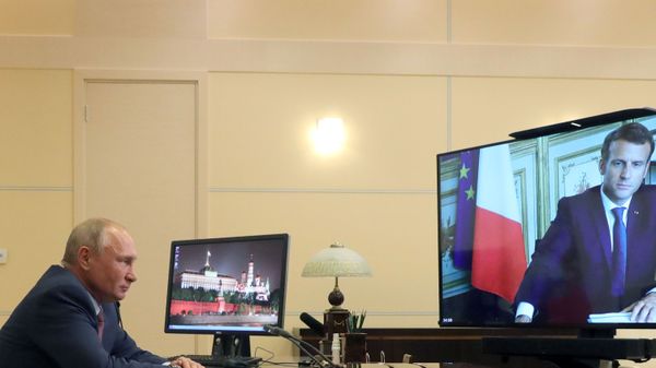 Putin, Macron Hold Video Conference to Discuss Security and International Issues  - Sputnik International