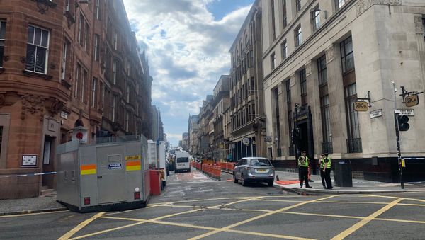 Police Presence on West George Street, Glasgow - Sputnik International