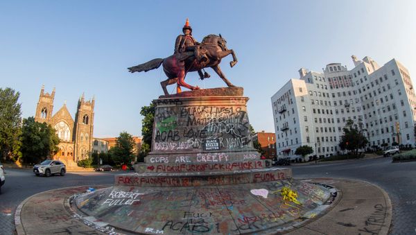 Statue of Confederate General J.E.B. Stuart - Sputnik International