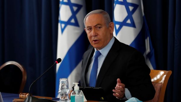 Israeli Prime Minister Benjamin Netanyahu holds the weekly cabinet meeting in Jerusalem June 28, 2020. - Sputnik International