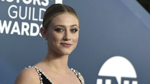 Lili Reinhart arrives at the 26th annual Screen Actors Guild Awards at the Shrine Auditorium & Expo Hall on Sunday, 19 January 2020, in Los Angeles - Sputnik International