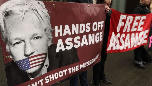 Demonstrators hold banners outside Westminster Magistrates Court in London, Wednesday, Feb. 19, 2020. A case-management hearing regarding Julian Assange will be heard at the court Wednesday Demonstrators hold banners outside Westminster Magistrates Court in London, Wednesday, Feb. 19, 2020. A case-management hearing regarding Julian Assange will be heard at the court Wednesday - Sputnik International