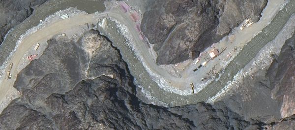 Maxar WorldView-3 satellite image shows close up view of road construction near the Line of Actual Control (LAC) border in the eastern Ladakh sector of Galwan Valley June 22, 2020. Maxar WorldView-3 satellite image shows close up view of road construction near the Line of Actual Control (LAC) border in the eastern Ladakh sector of Galwan Valley June 22, 2020. - Sputnik International