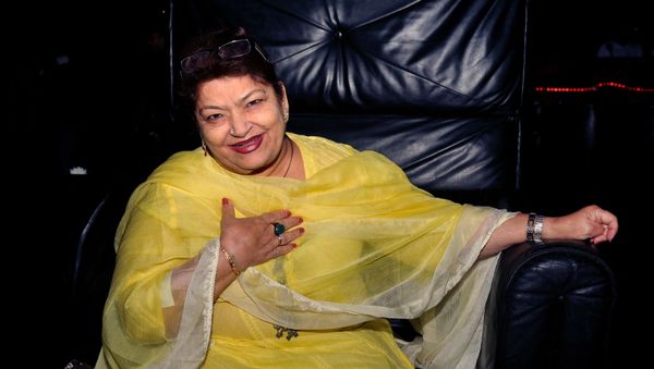 Indian Bollywood dance choreographer Saroj Khan attends the '12.12.12' birthday celebration of dancer and actress Sambhavna Seth in Mumbai on December 12, 2012 Indian Bollywood dance choreographer Saroj Khan attends the '12.12.12' birthday celebration of dancer and actress Sambhavna Seth in Mumbai on December 12, 2012 - Sputnik International