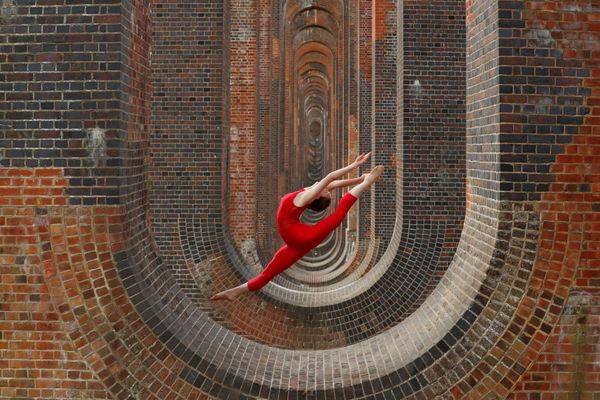 Former Team GB Rhythmic Gymnastic star and dancer Hannah Martin during a training session at Ouse Valley Viaduct, following the outbreak of the coronavirus disease (COVID-19), Sussex, Britain, June 29, 2020 Former Team GB Rhythmic Gymnastic star and dancer Hannah Martin during a training session at Ouse Valley Viaduct, following the outbreak of the coronavirus disease (COVID-19), Sussex, Britain, June 29, 2020 - Sputnik International